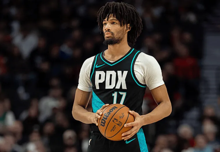 kaiyun-斯普利特：一直跟夏普说防守要更强硬，他已经进步非常多了